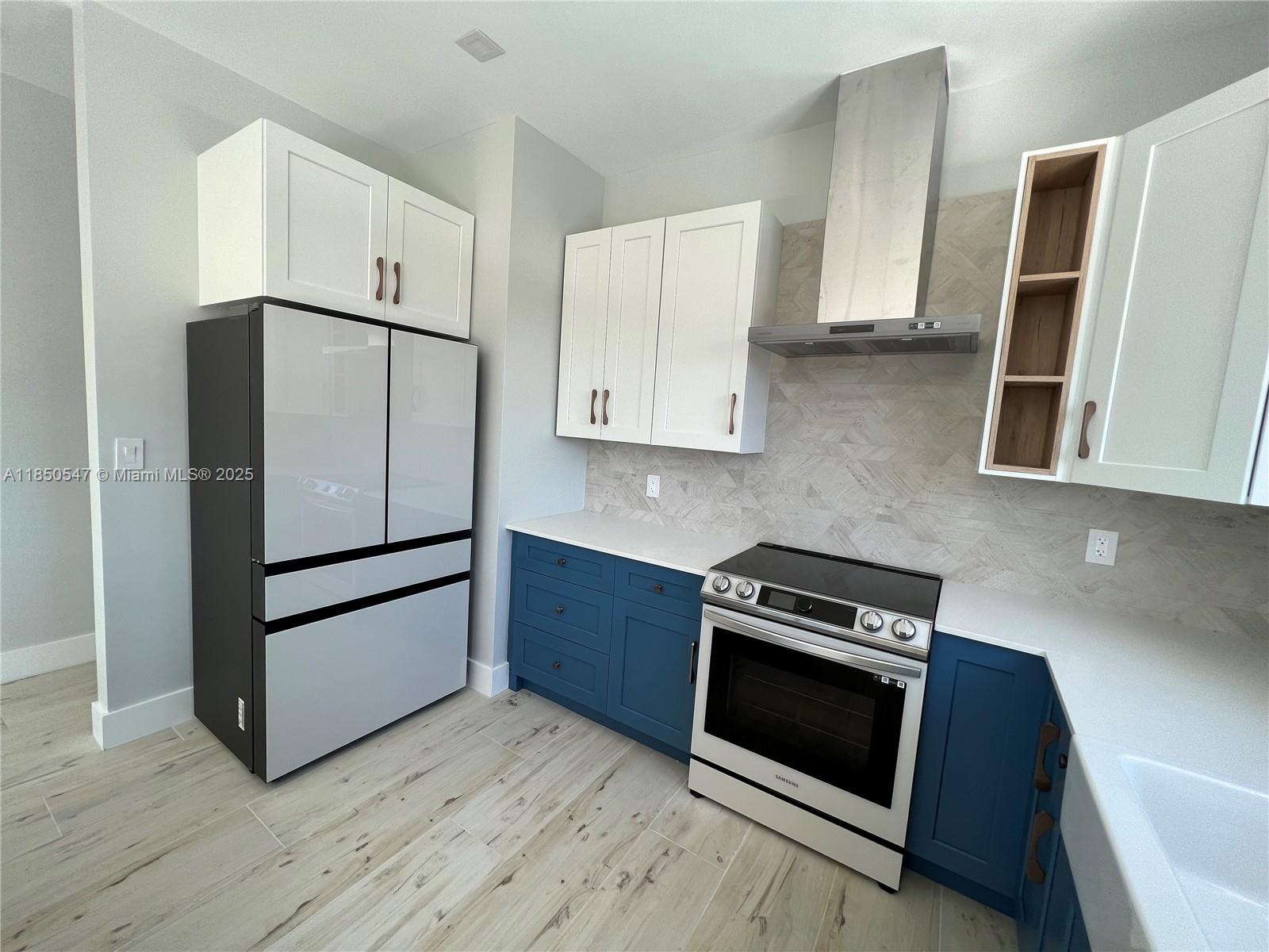 Property photo # 2