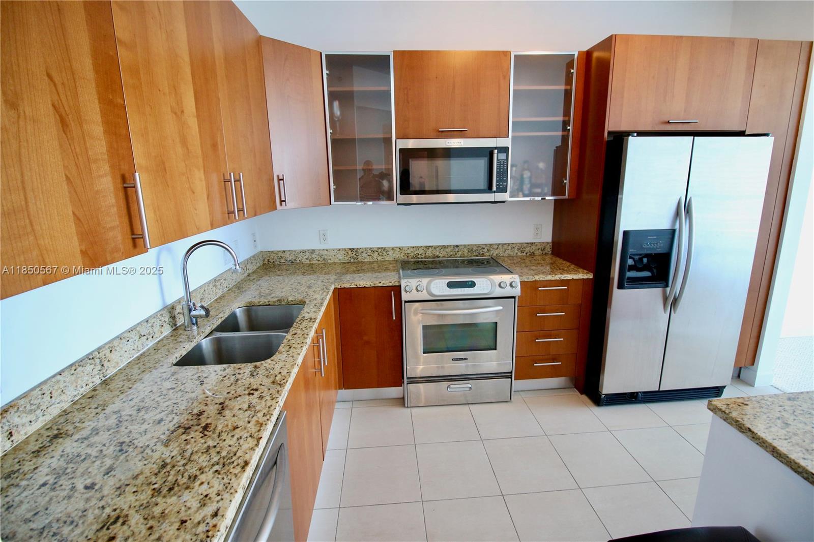 Property photo # 0