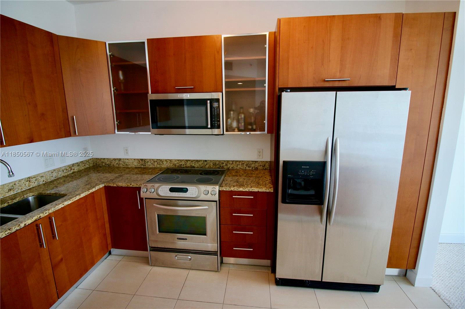 Property photo # 6