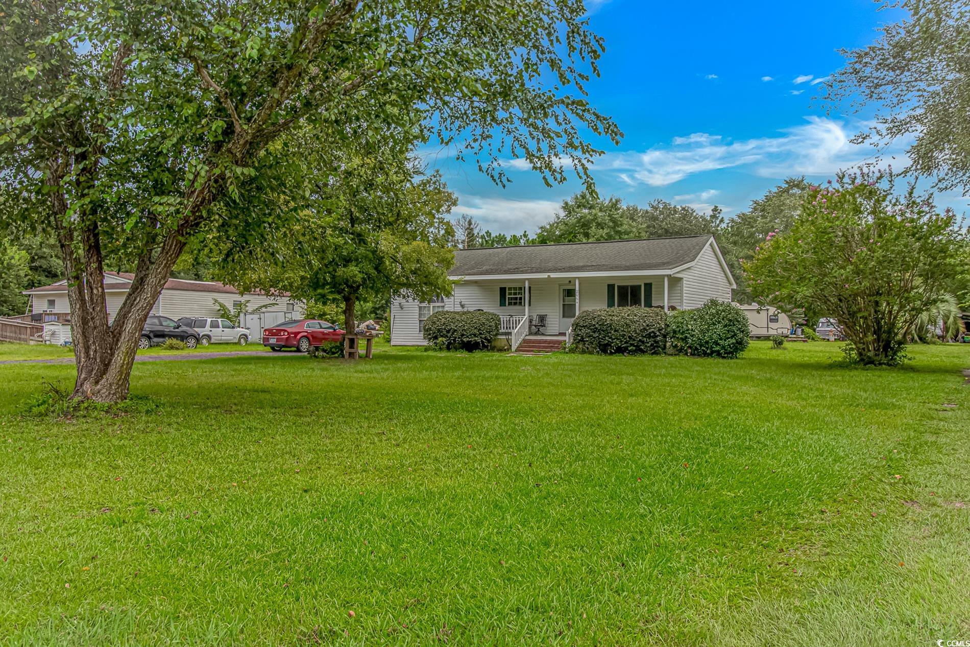 2064 Martin St. Loris, SC 29569
