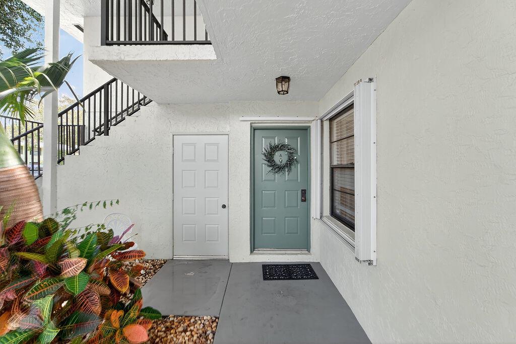 Image to showcase the property located at 701 Sabal Ridge Circle A