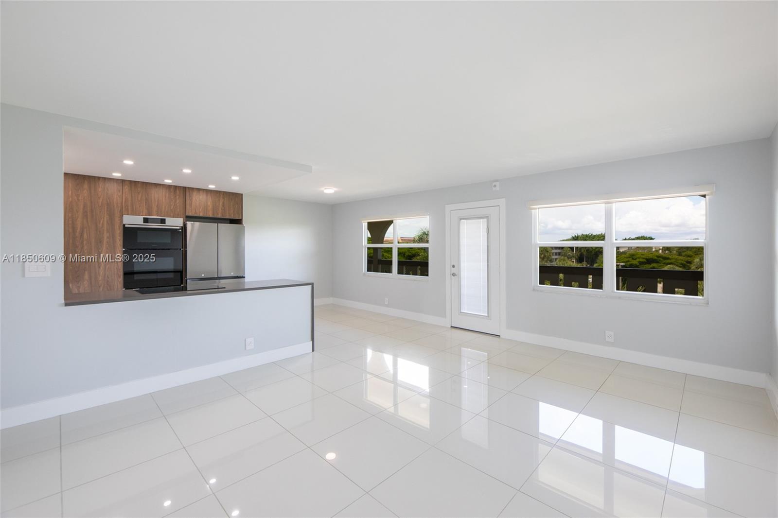Property photo # 9