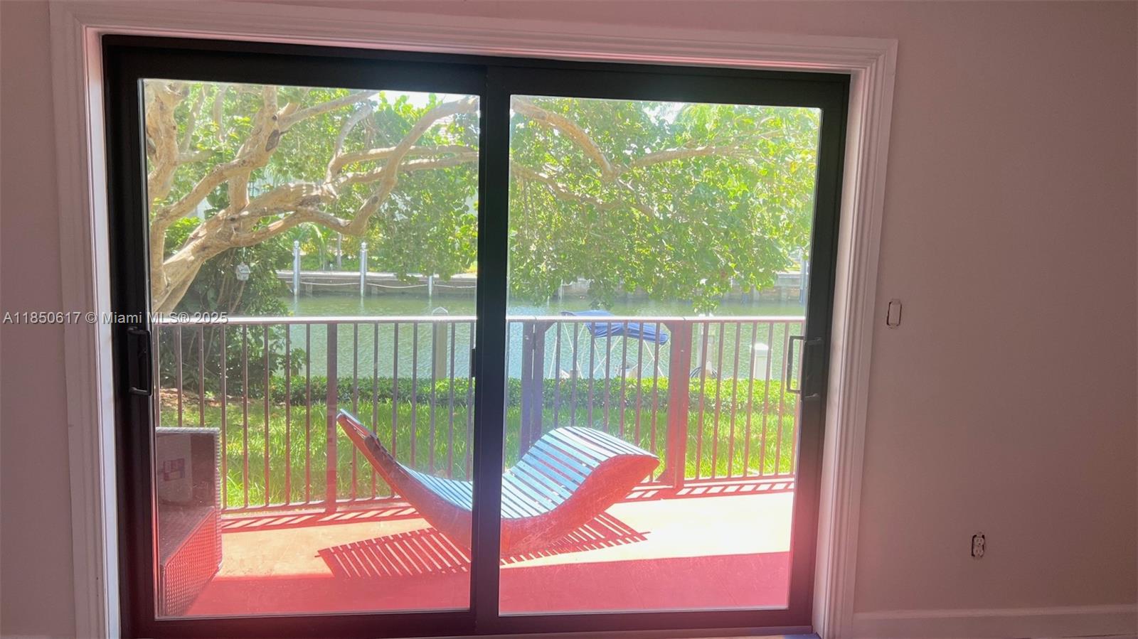 Property photo # 0
