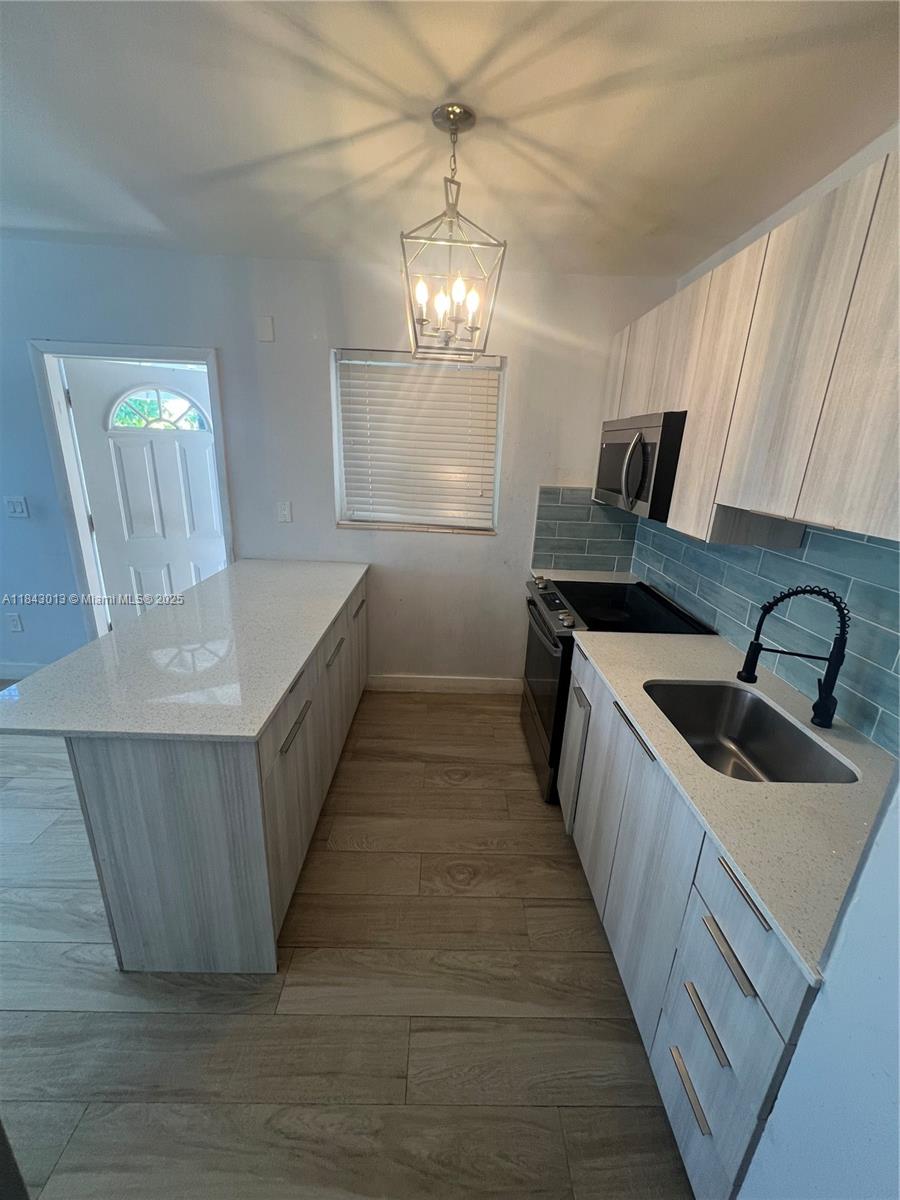 Property photo # 7