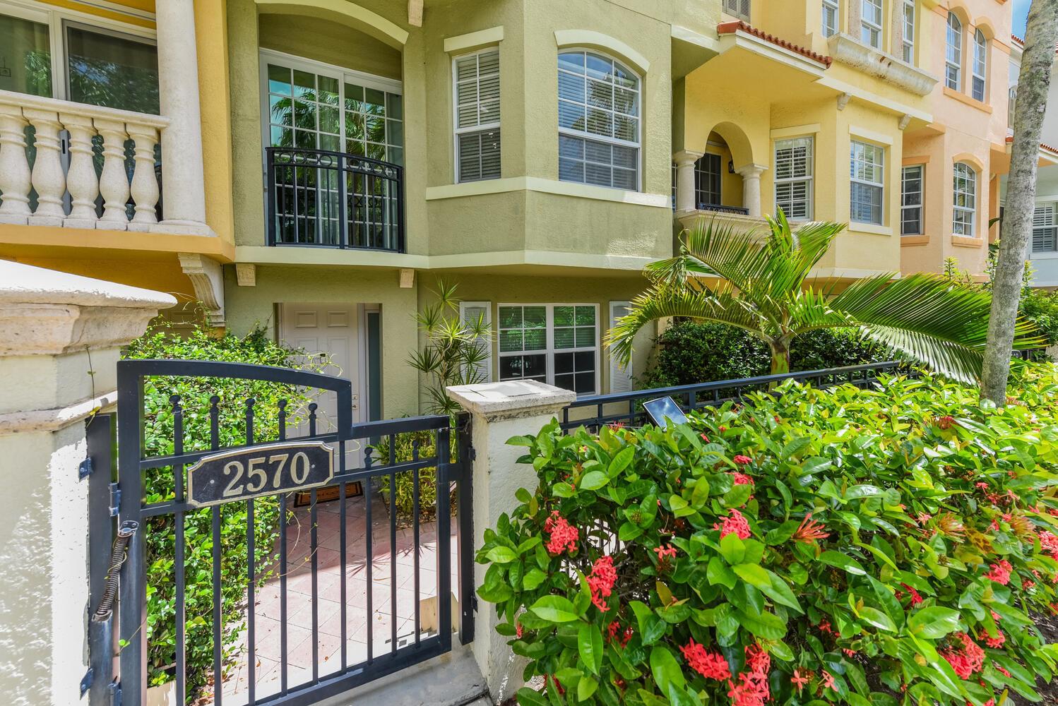 Image to showcase the property located at 2570 Gardens Parkway