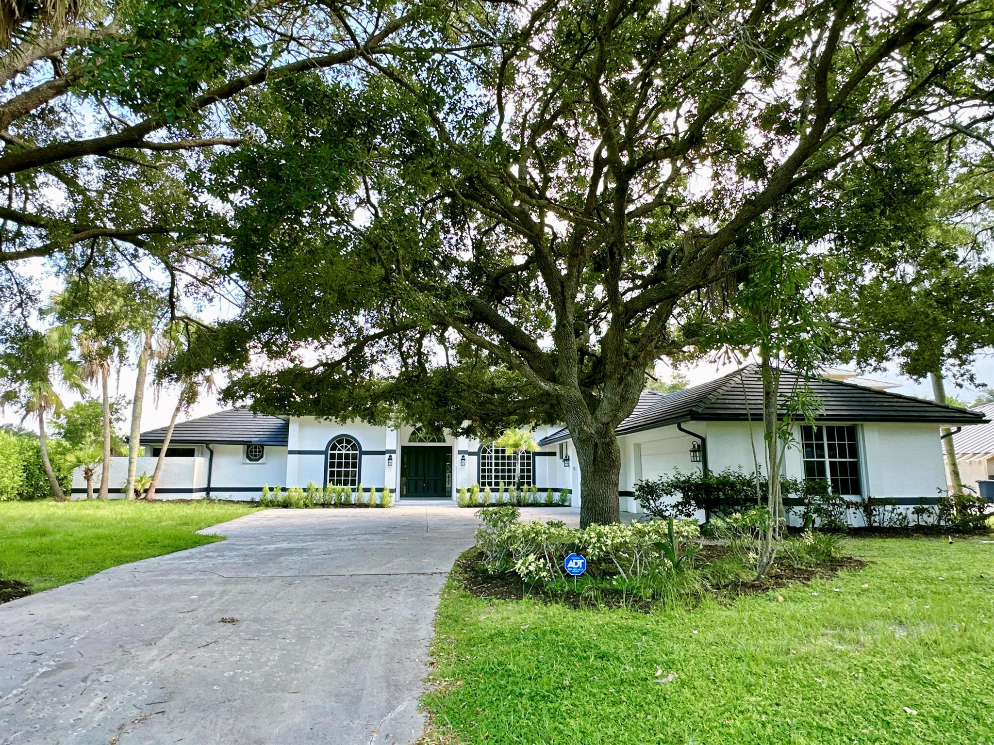 Showcase Image of listing 19558 Red Gum Trail