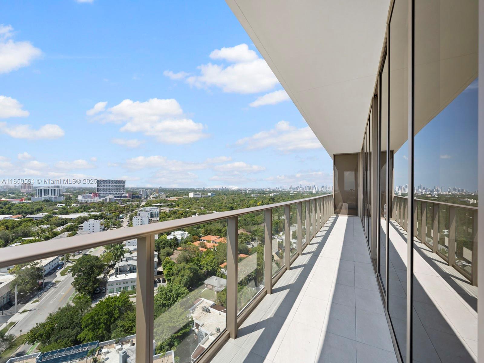 2678 Tigertail Ave #1601, Miami FL 33133
