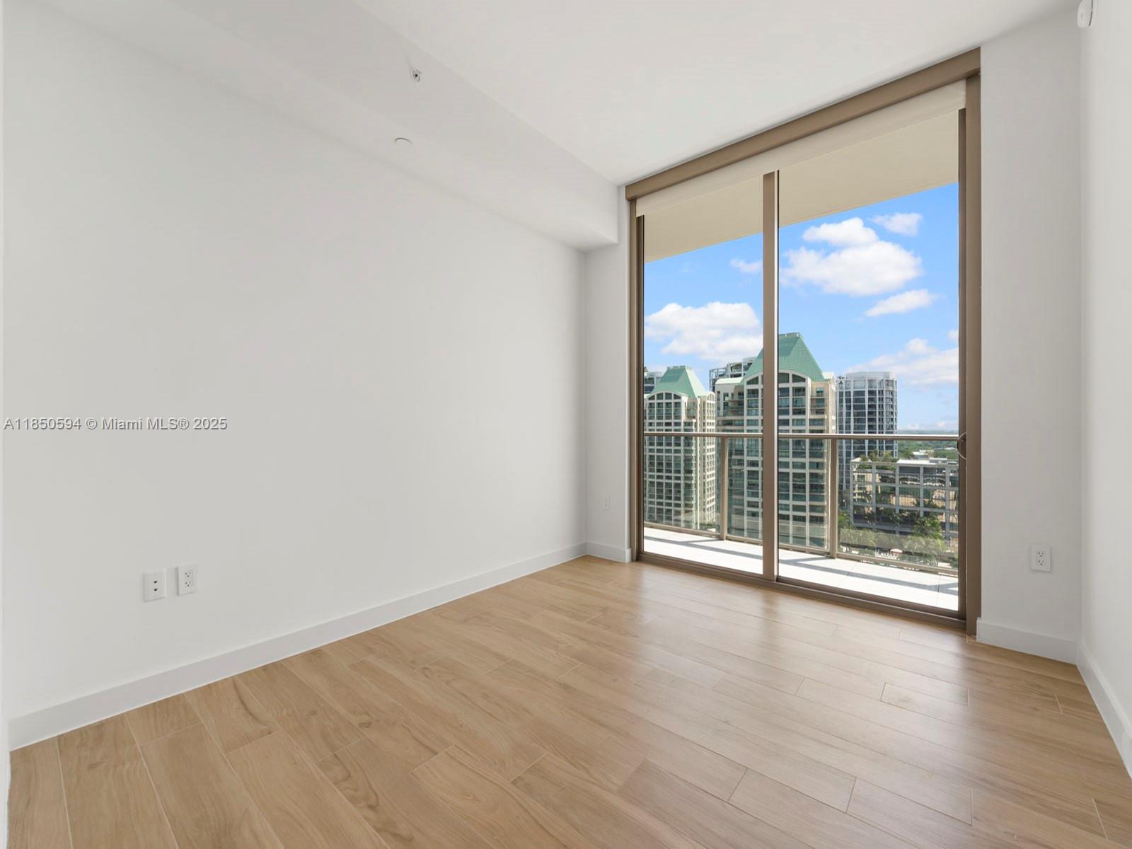 2678 Tigertail Ave #1601, Miami FL 33133