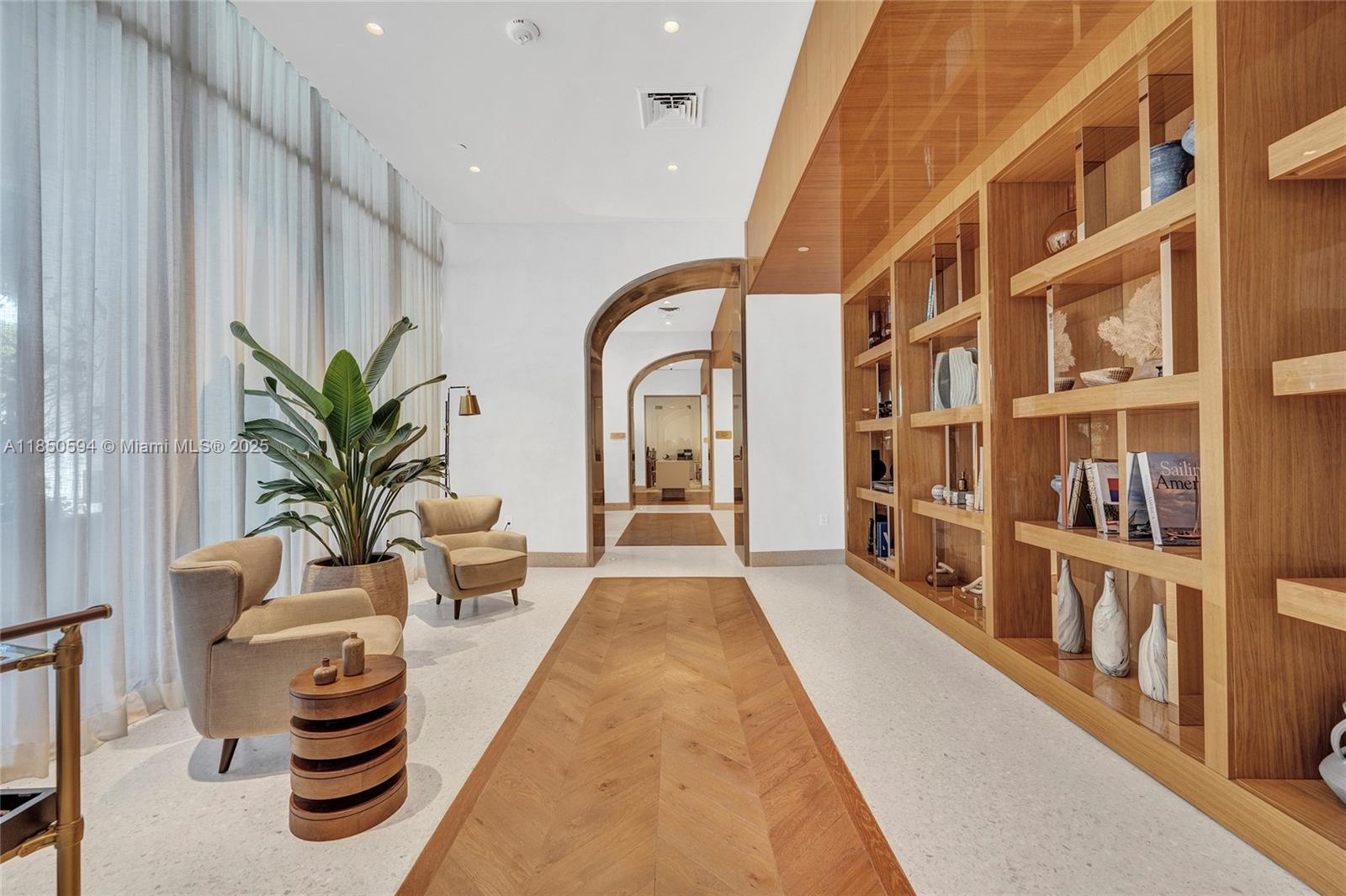 2678 Tigertail Ave #1601, Miami FL 33133