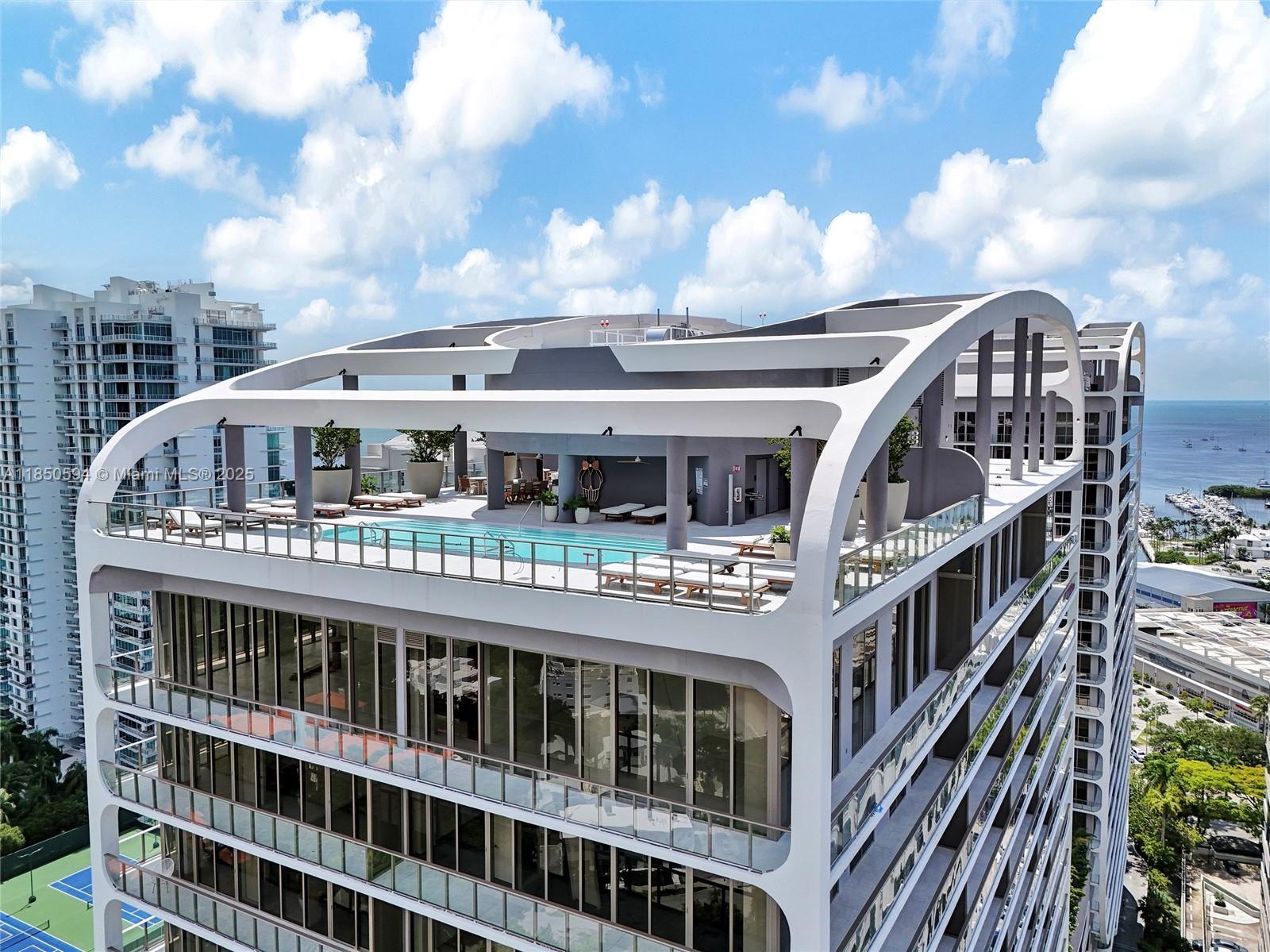 2678 Tigertail Ave #1601, Miami FL 33133