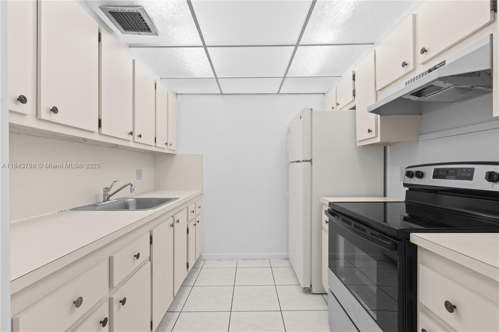 Property photo # 6