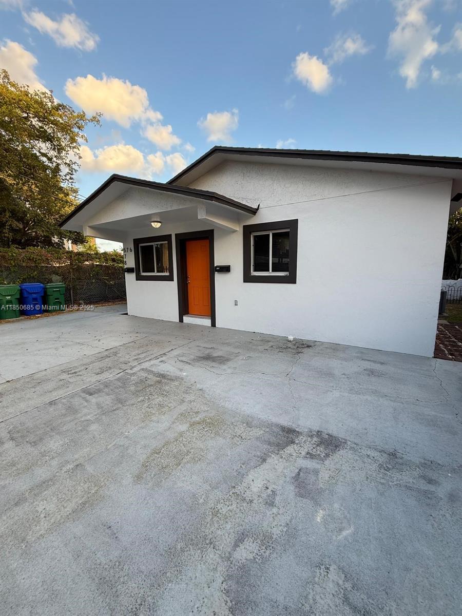 Property photo # 0