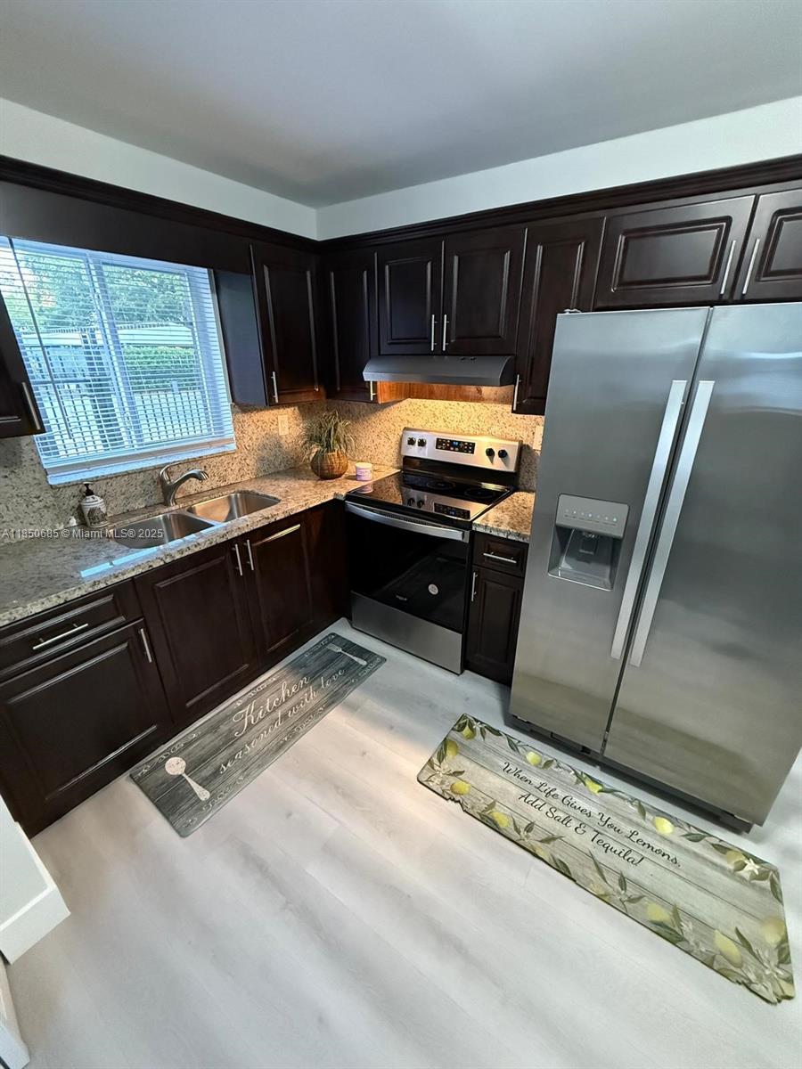 Property photo # 4