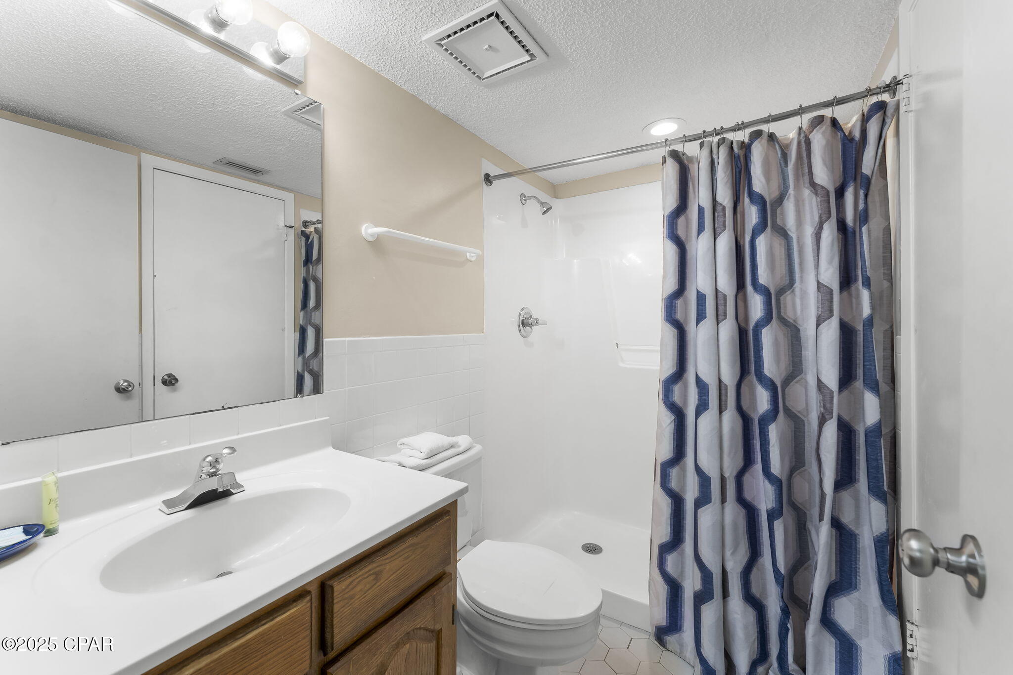 Image 18 For 4517 Thomas Drive 901a
