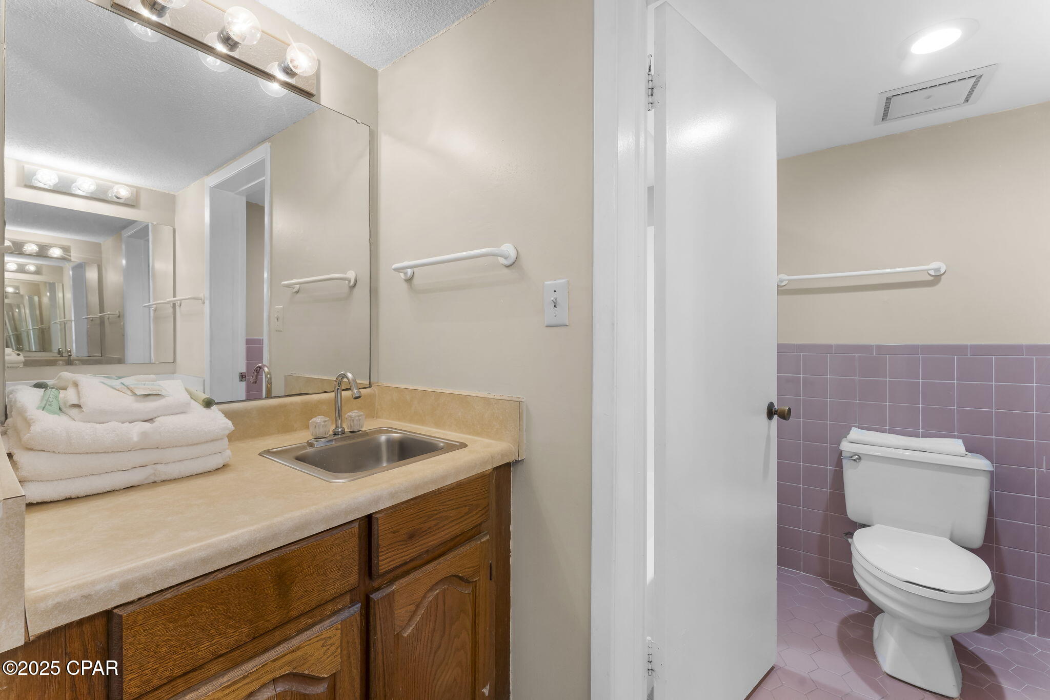 Image 23 For 4517 Thomas Drive 901a