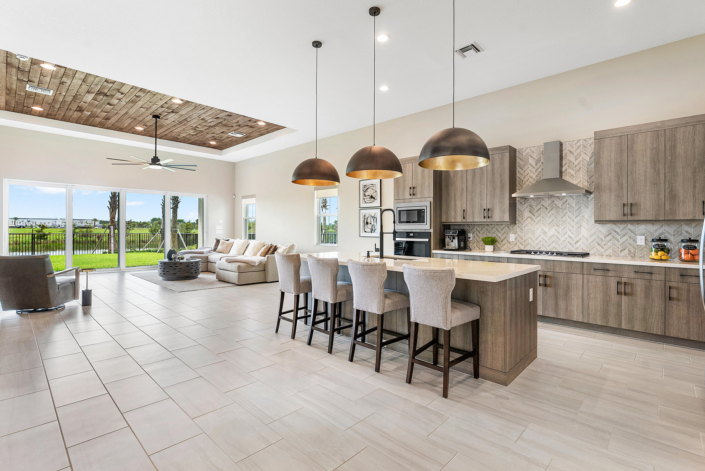 Showcase Image of listing 12618 Nautilus Circle