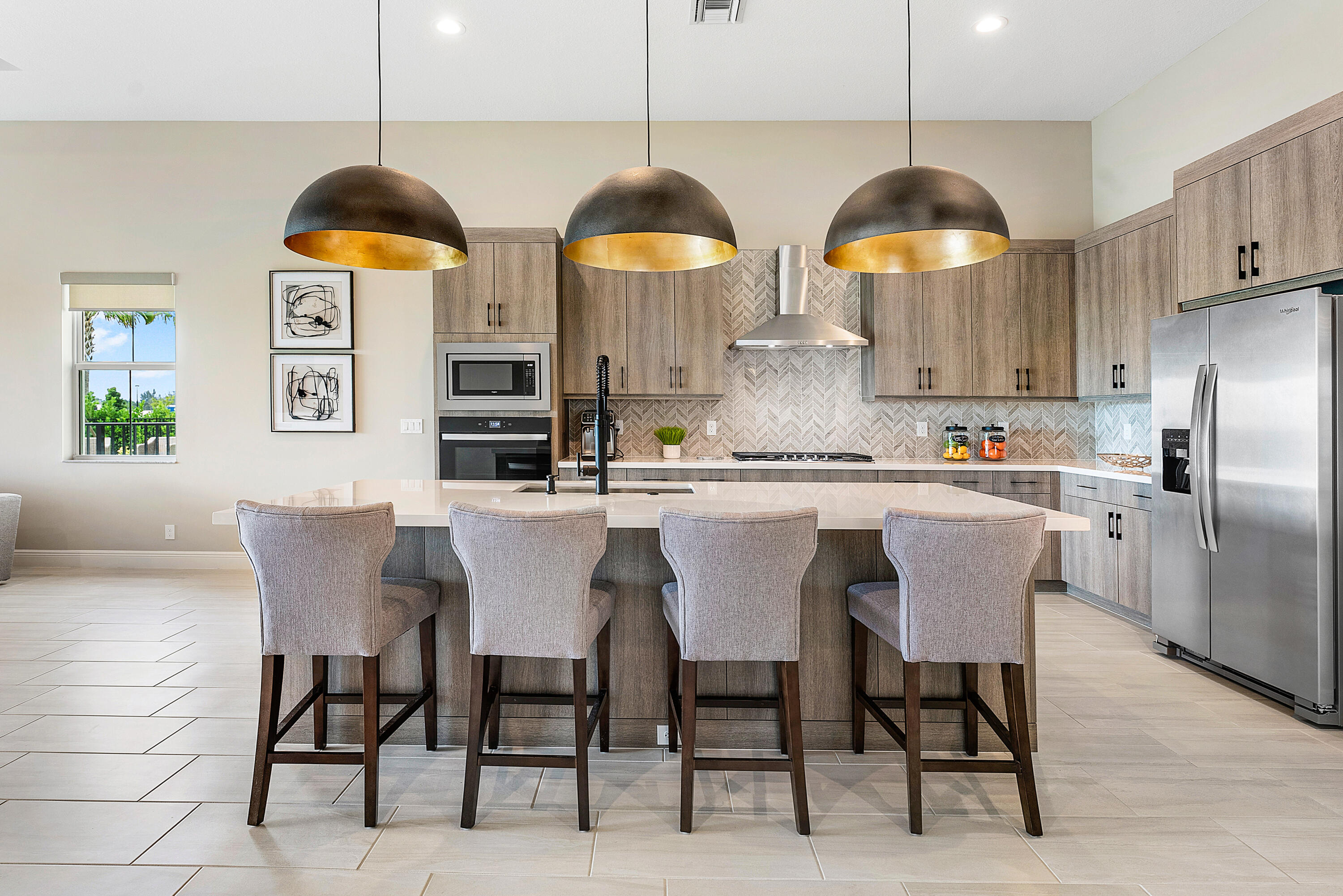Image to showcase the property located at 12618 Nautilus Circle