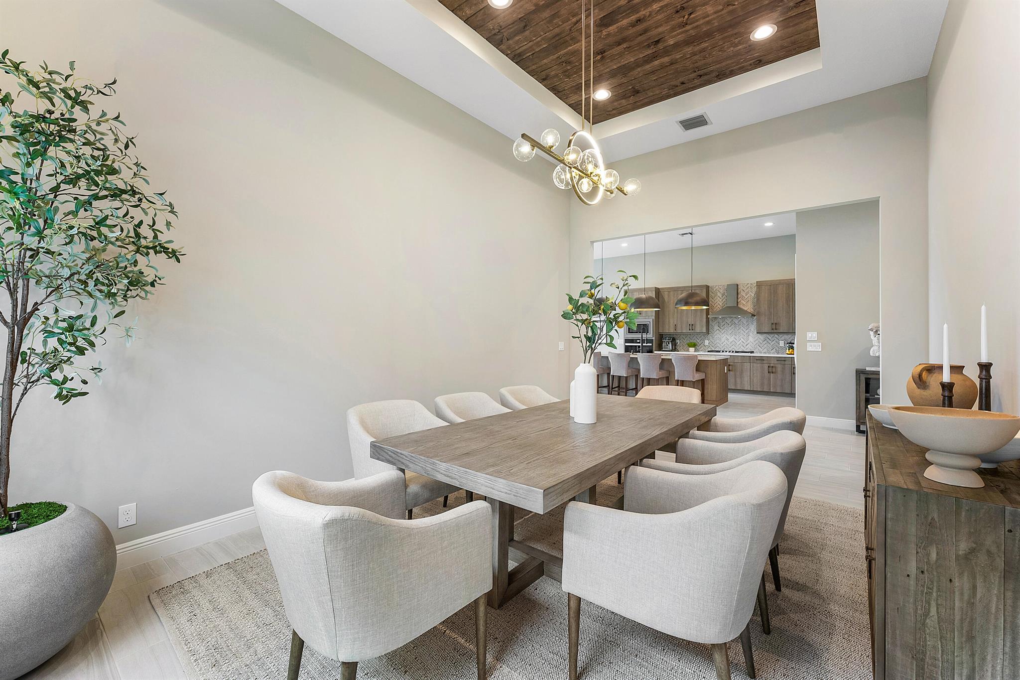 Image to showcase the property located at 12618 Nautilus Circle