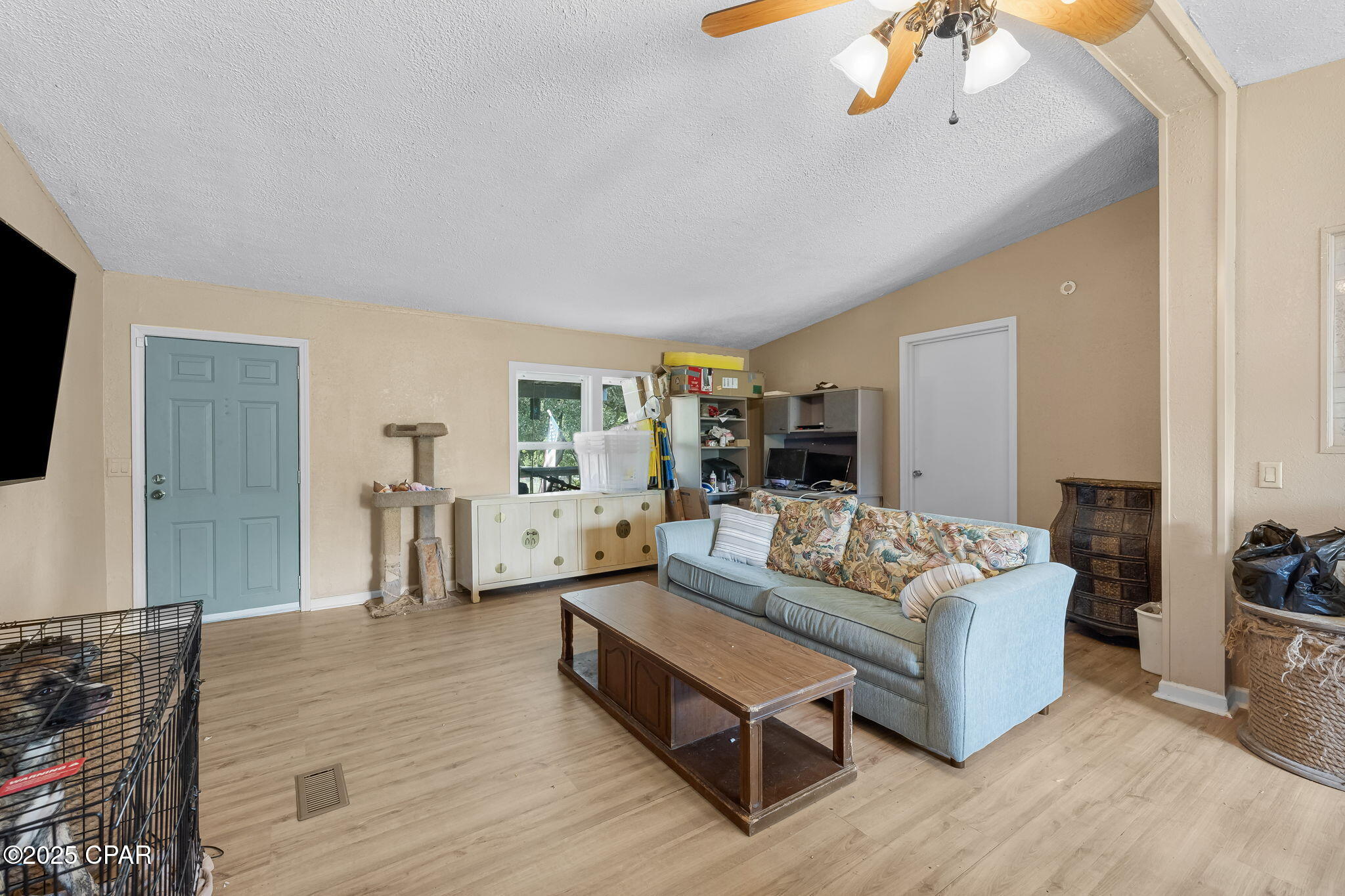 Image 6 For 5501 Whitfield Circle