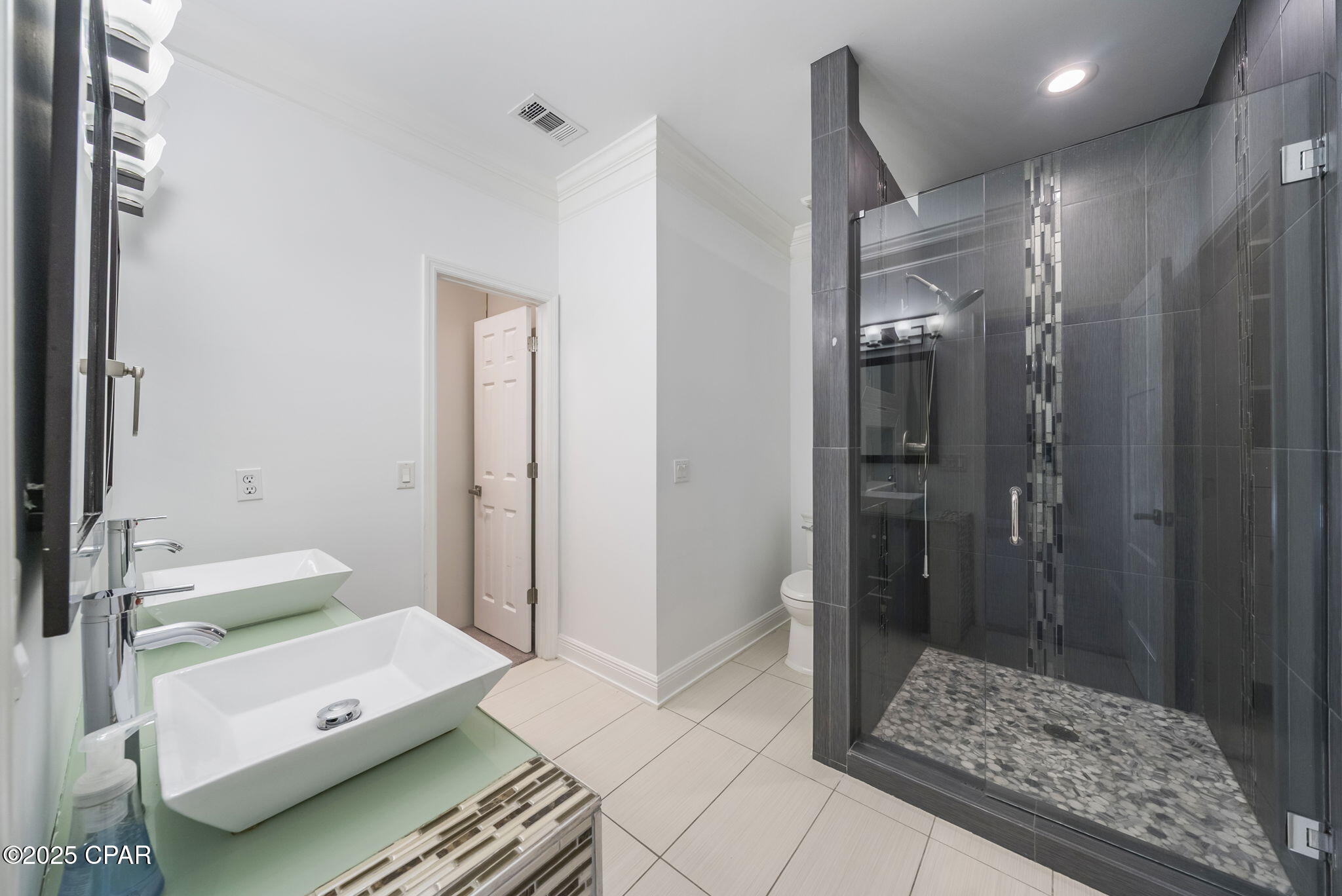 Image 32 For 150 Grand Heron Drive