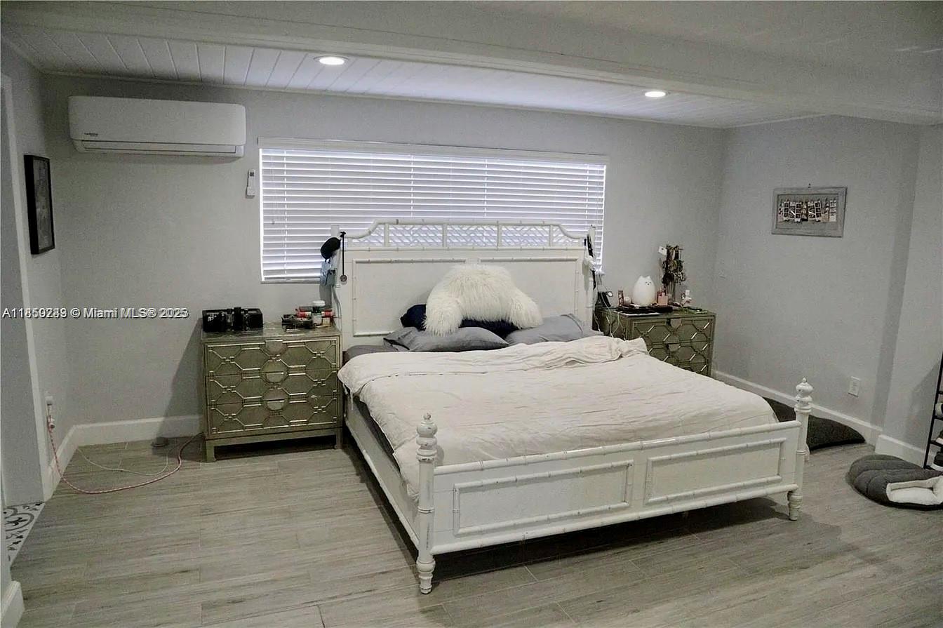 Property photo # 4