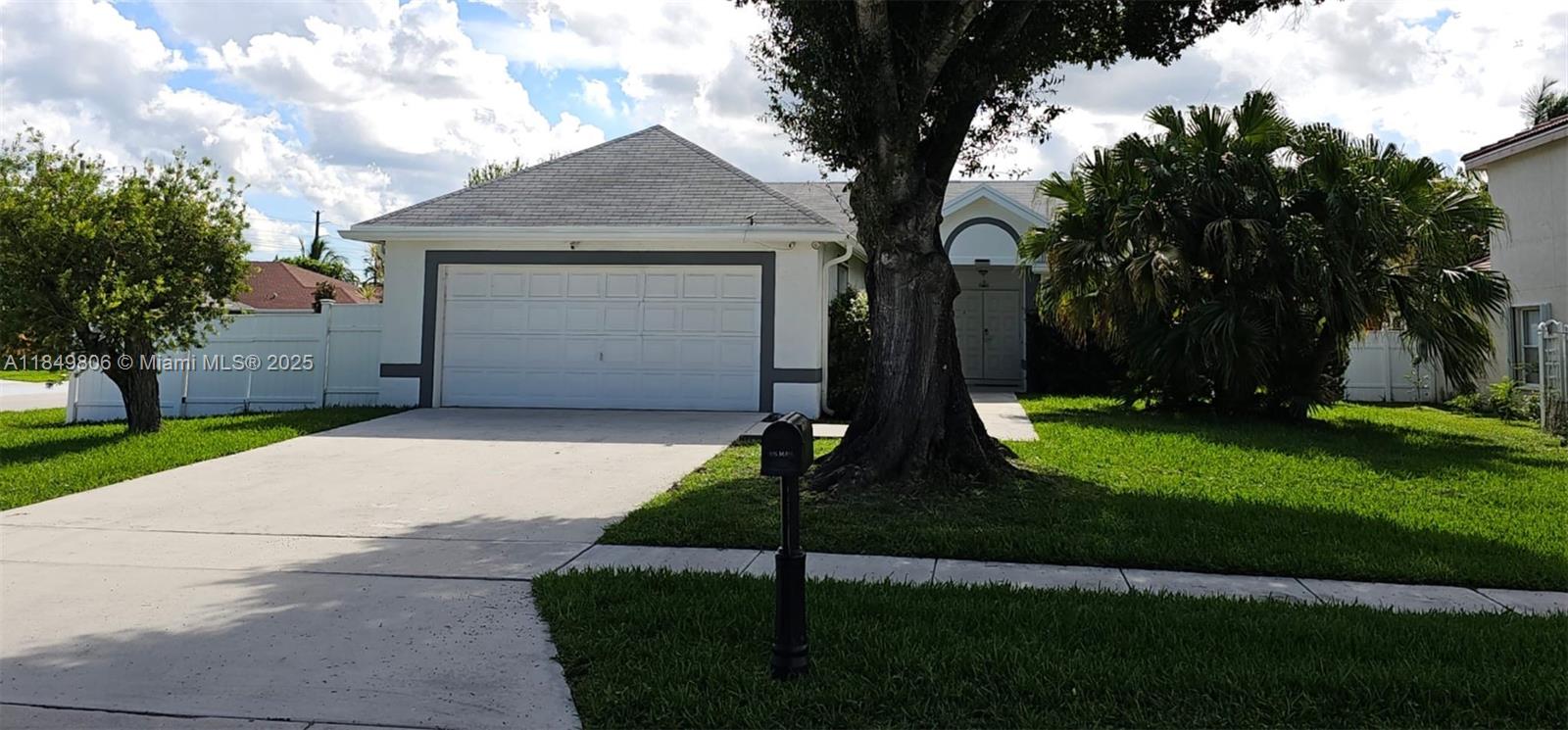 Property photo # 0