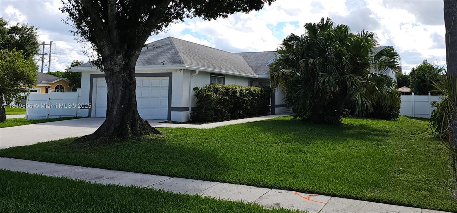 Property photo # 4
