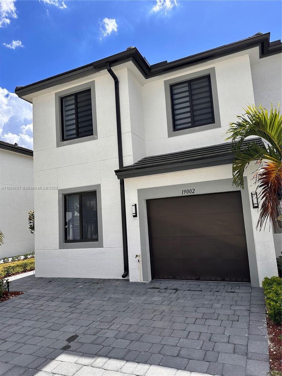 Property photo # 0