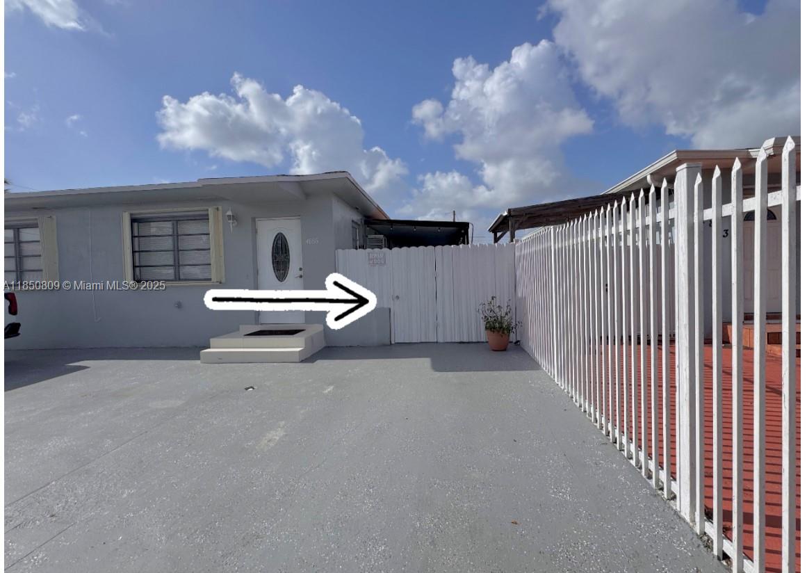 Property photo # 0