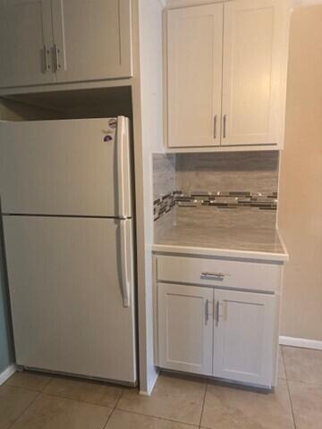 Image to showcase the property located at 13791 Oleander Avenue