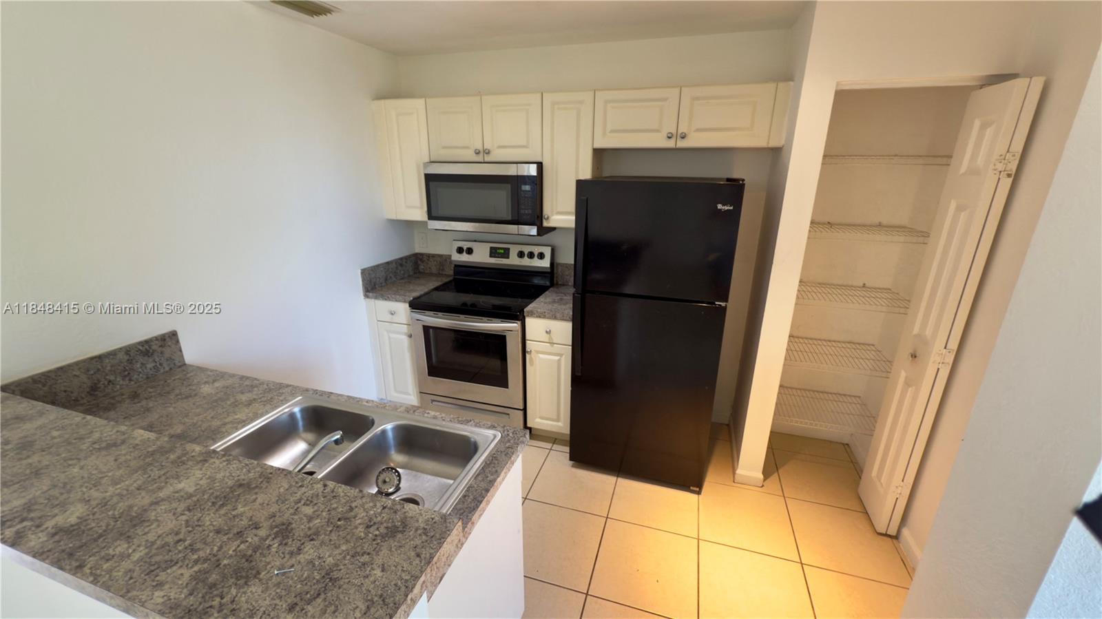 Property photo # 2