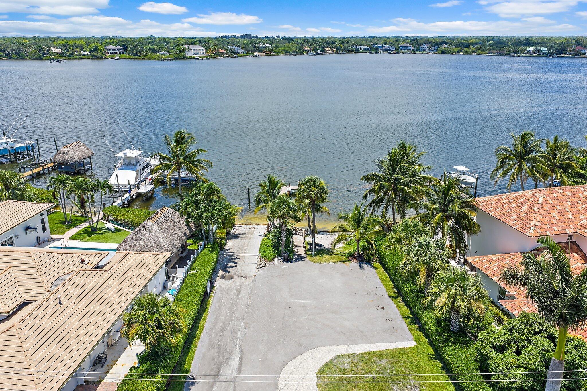 Image to showcase the property located at 86 Golfview Drive