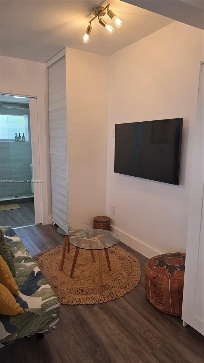 Property photo # 9