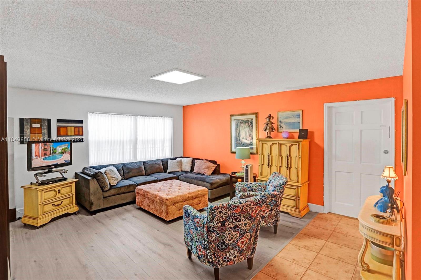 Property photo # 6