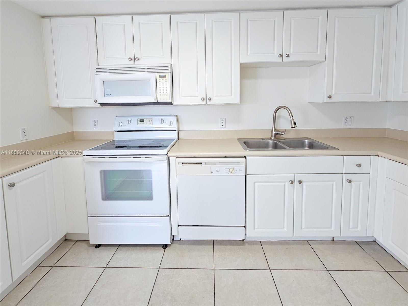 Property photo # 9