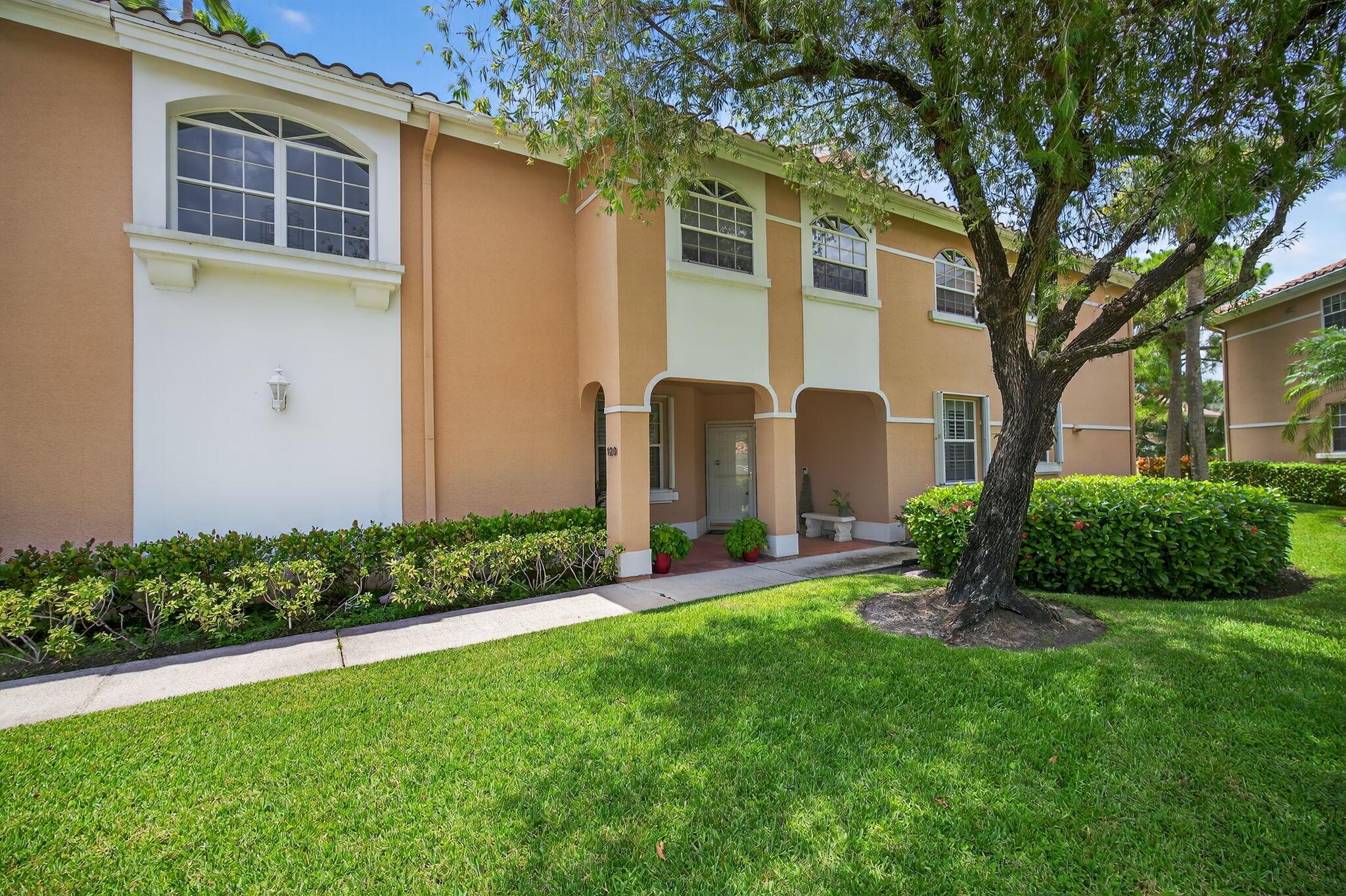 Image to showcase the property located at 120 Legendary Circle