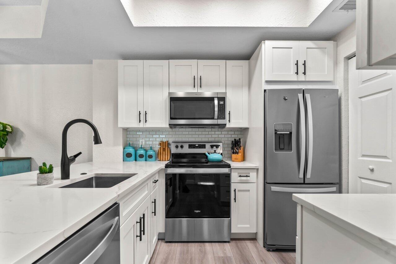Image to showcase the property located at 2812 Grande Parkway 201
