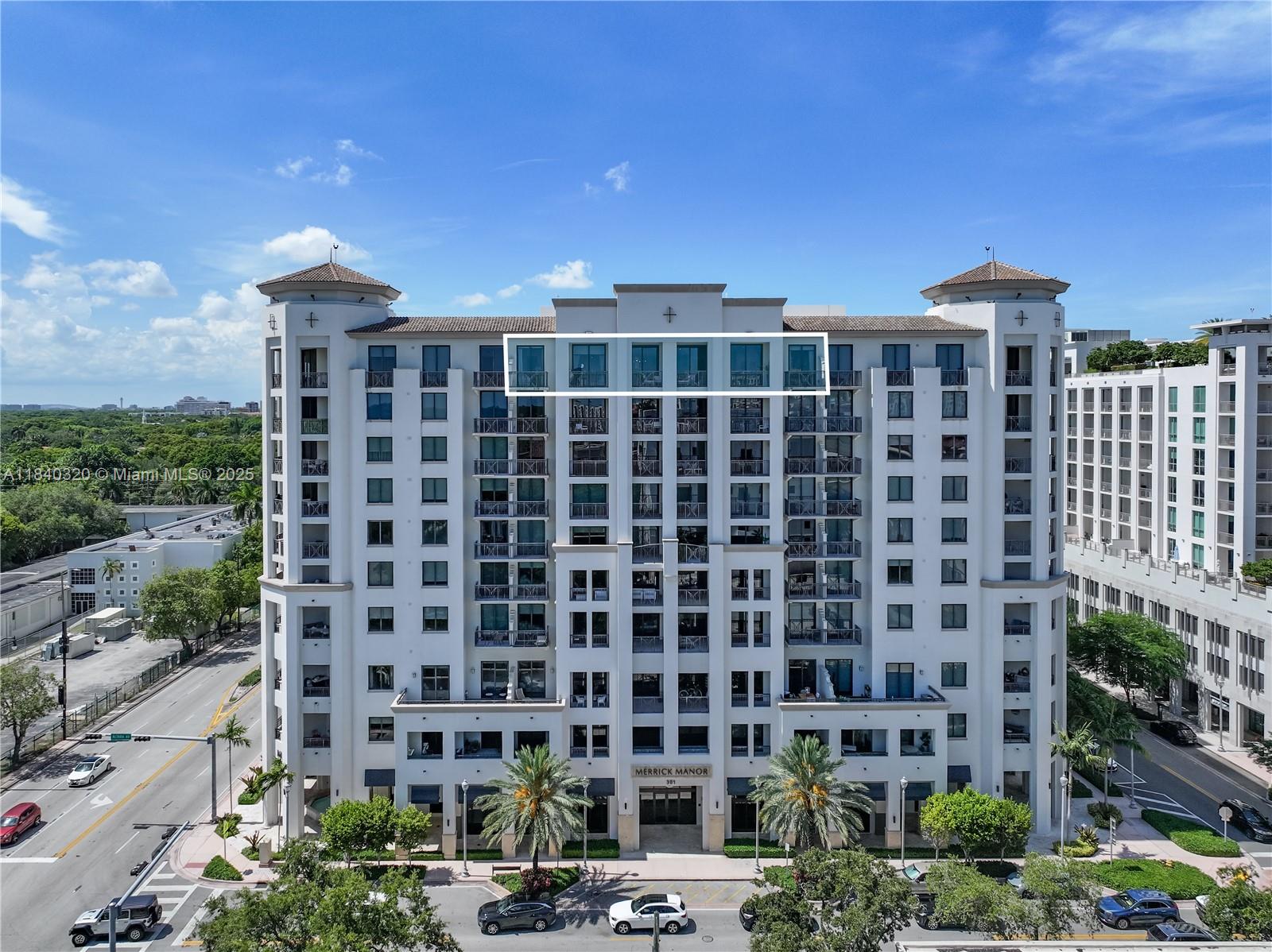 Condo for Sale in Coral Gables, FL