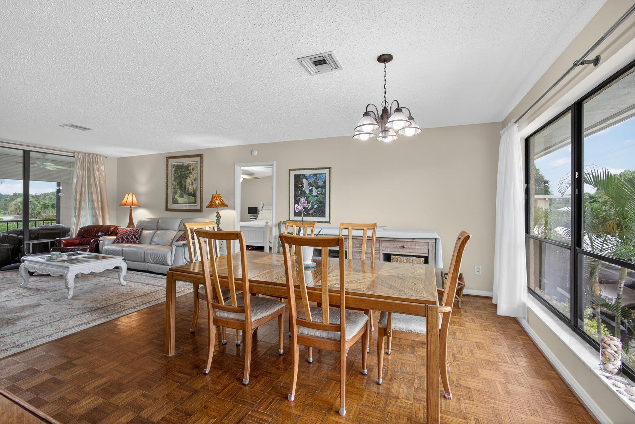 Image to showcase the property located at 20 SE Turtle Creek Drive F