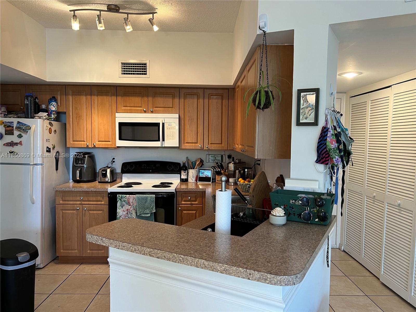Property photo # 2