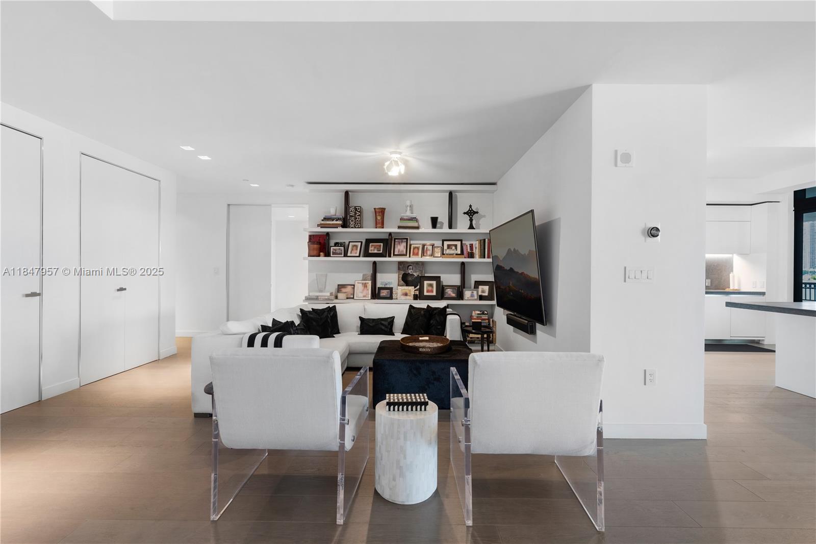 7023 Fisher Island Dr 7023