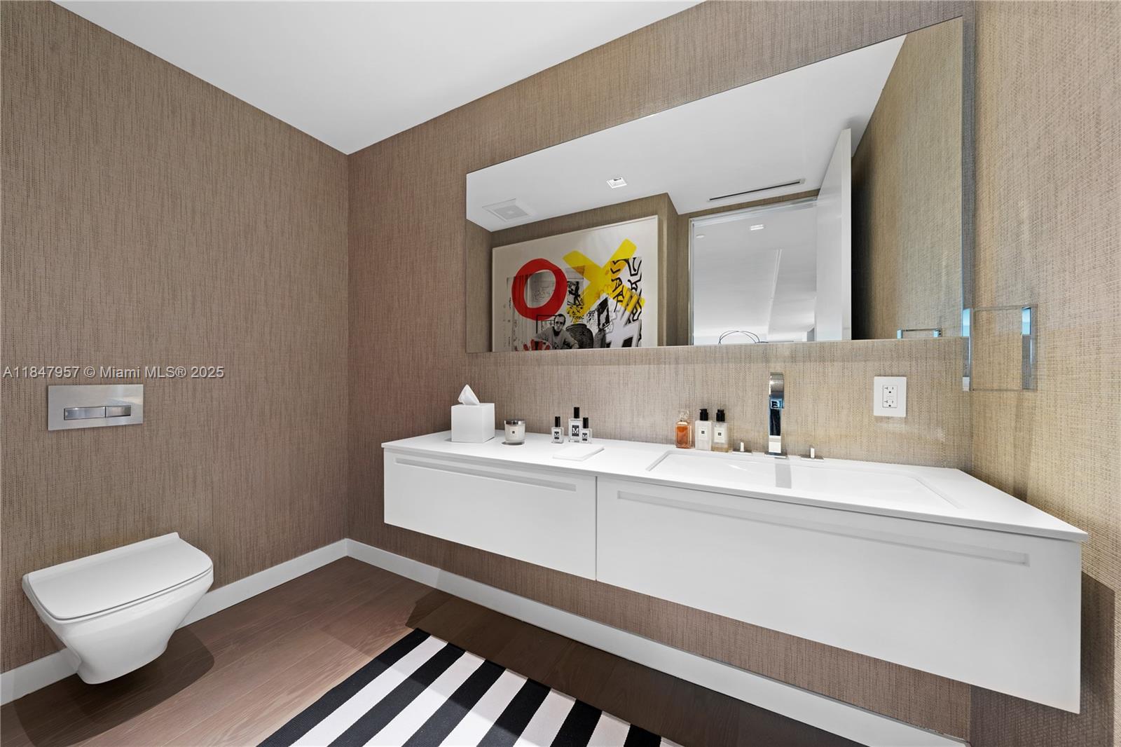 7023 Fisher Island Dr 7023