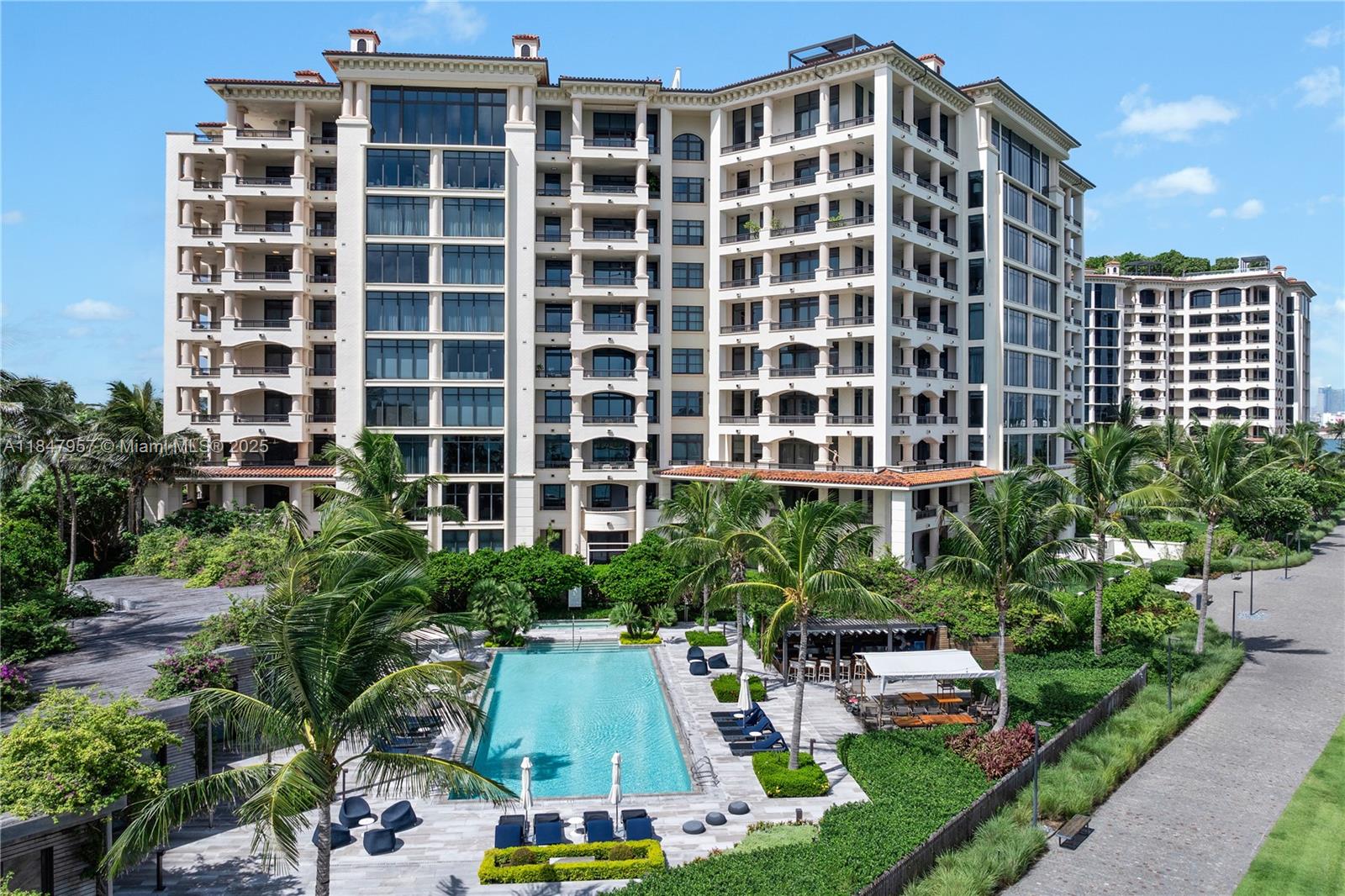 7023 Fisher Island Dr 7023