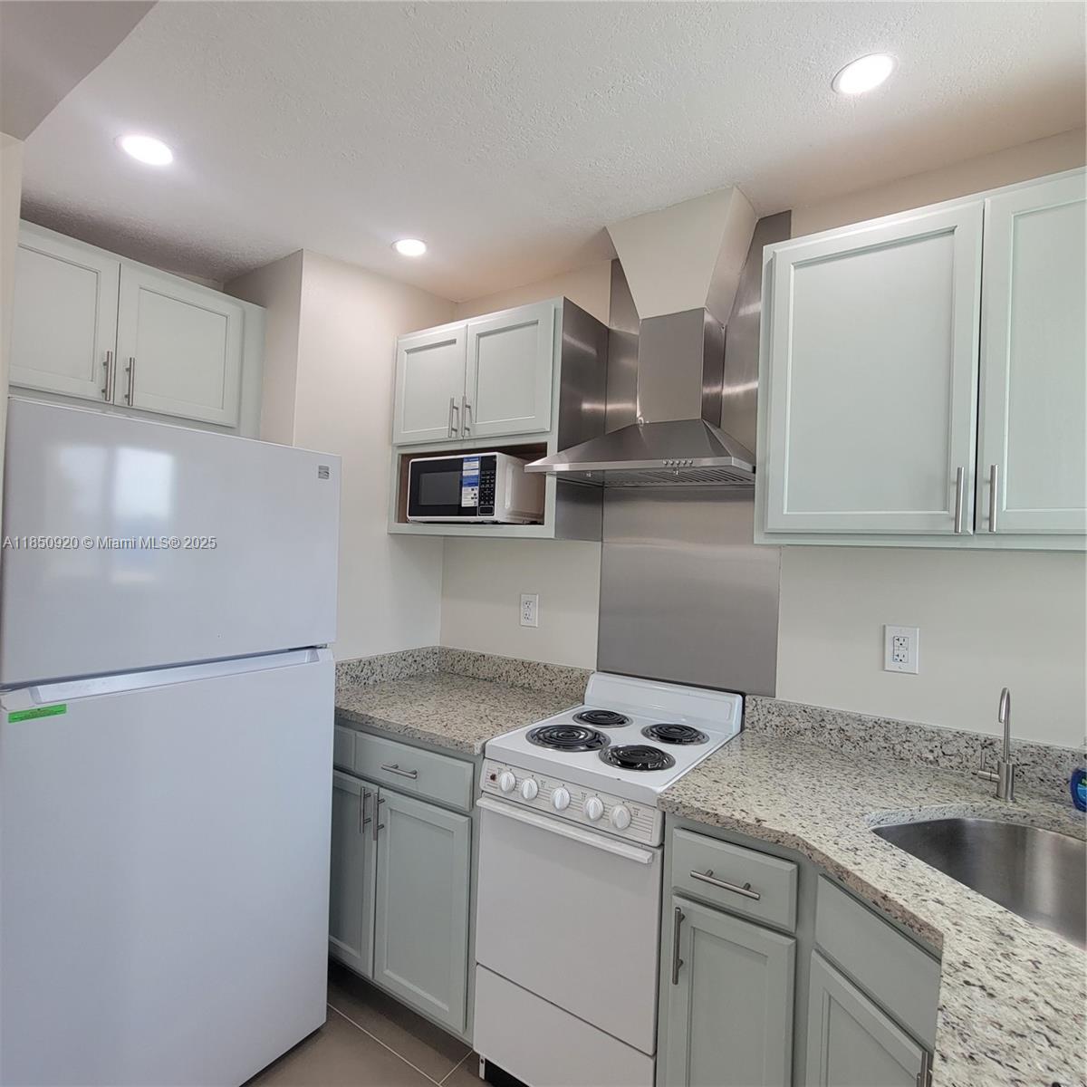 Property photo # 5