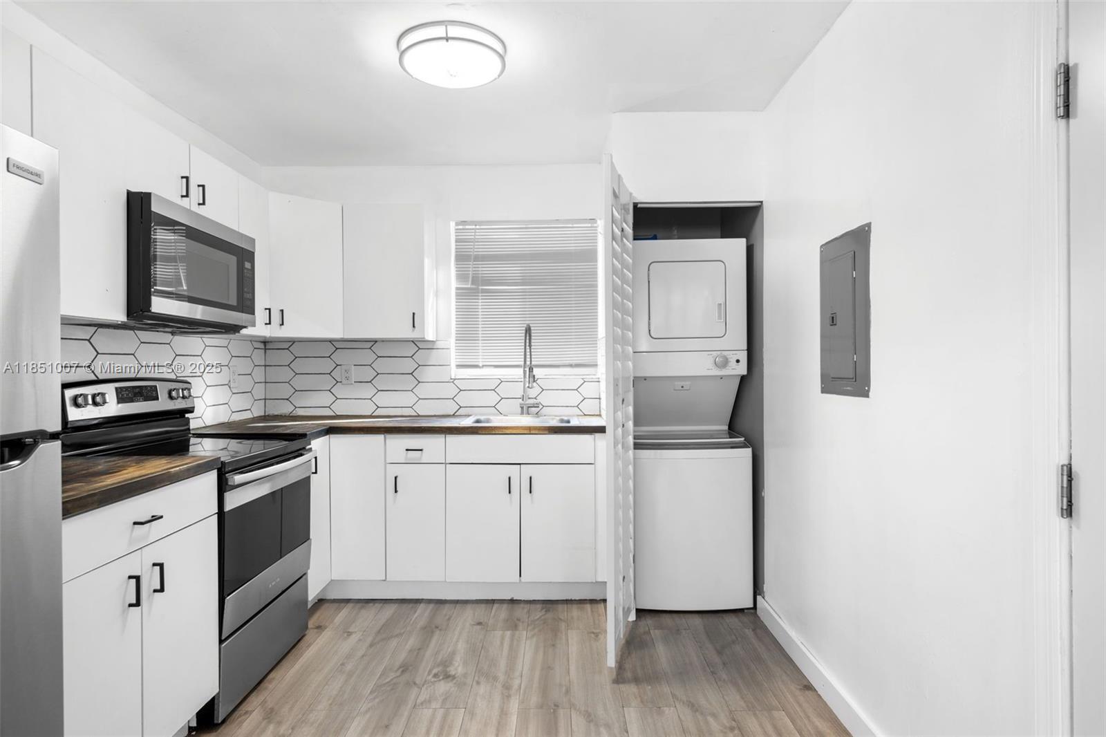 Property photo # 9