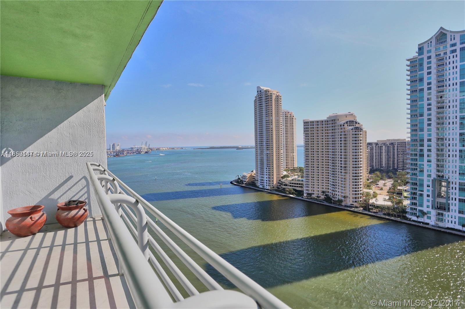 325 S Biscayne Blvd #2317, Miami FL 33131