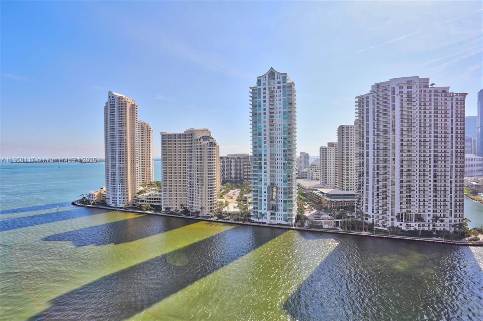 325 S Biscayne Blvd #2317, Miami FL 33131