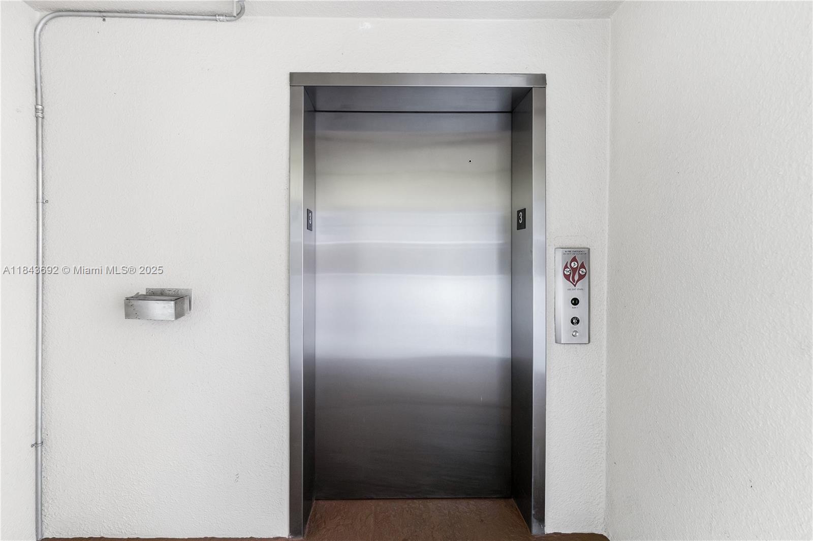 Property photo # 4