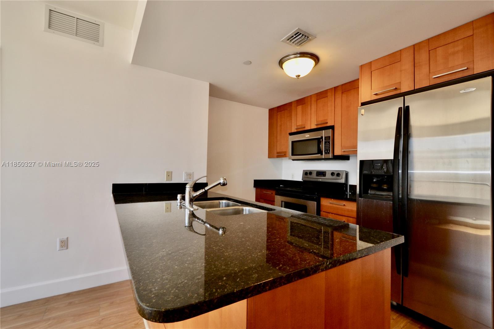 Property photo # 9