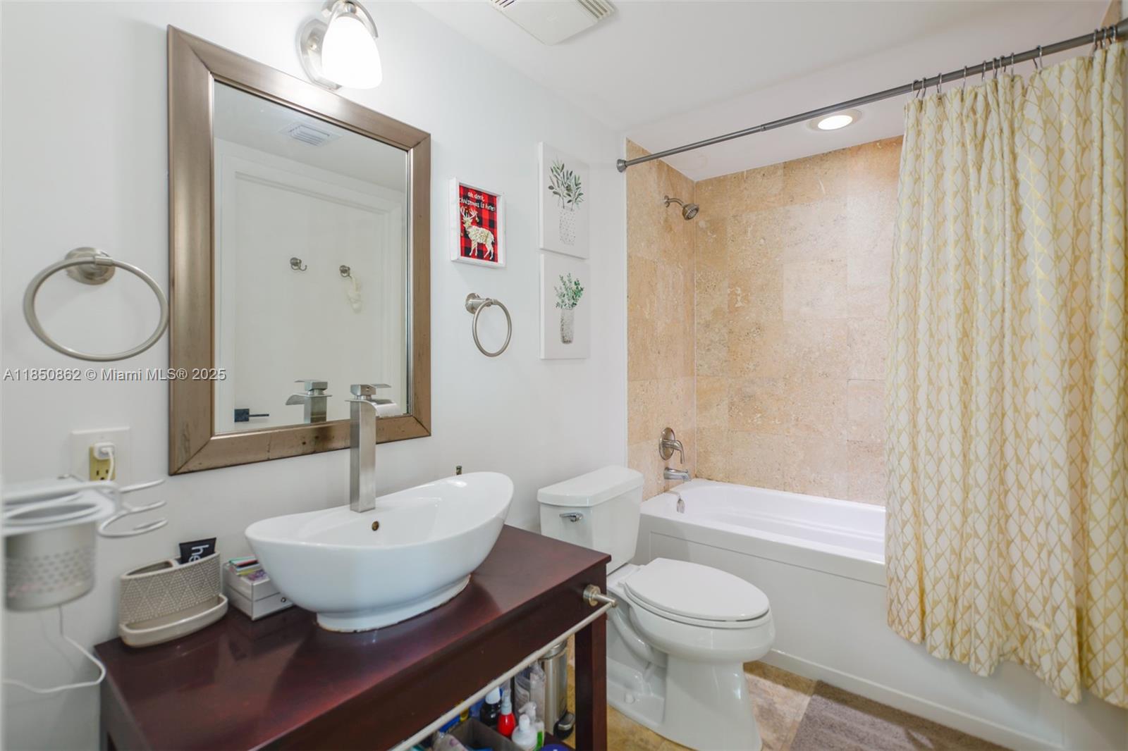 350 S Miami Ave #1911, Miami FL 33130